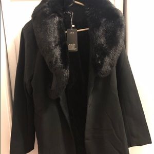 SLIM FIT COAT